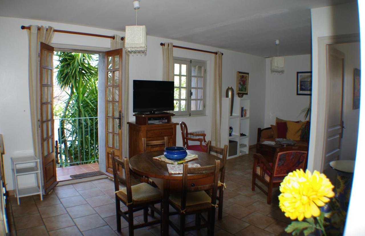 Gite , Maison De Vacances Avec Exterieur Et Terrasse Fleurie Meuble Tourisme 3 Etoiles Santa-Lucia-di-Tallano Exterior photo